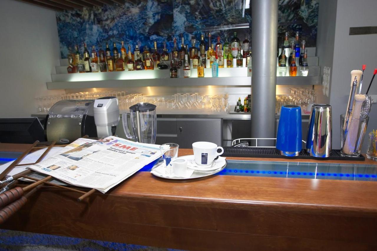Hotel Janosik Liptovský Mikuláš Eksteriør billede