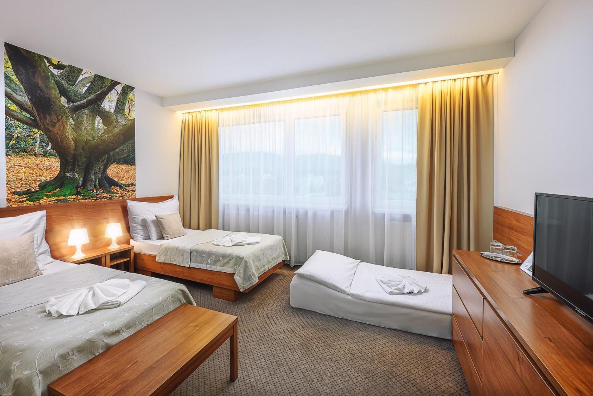 Hotel Janosik Liptovský Mikuláš Eksteriør billede