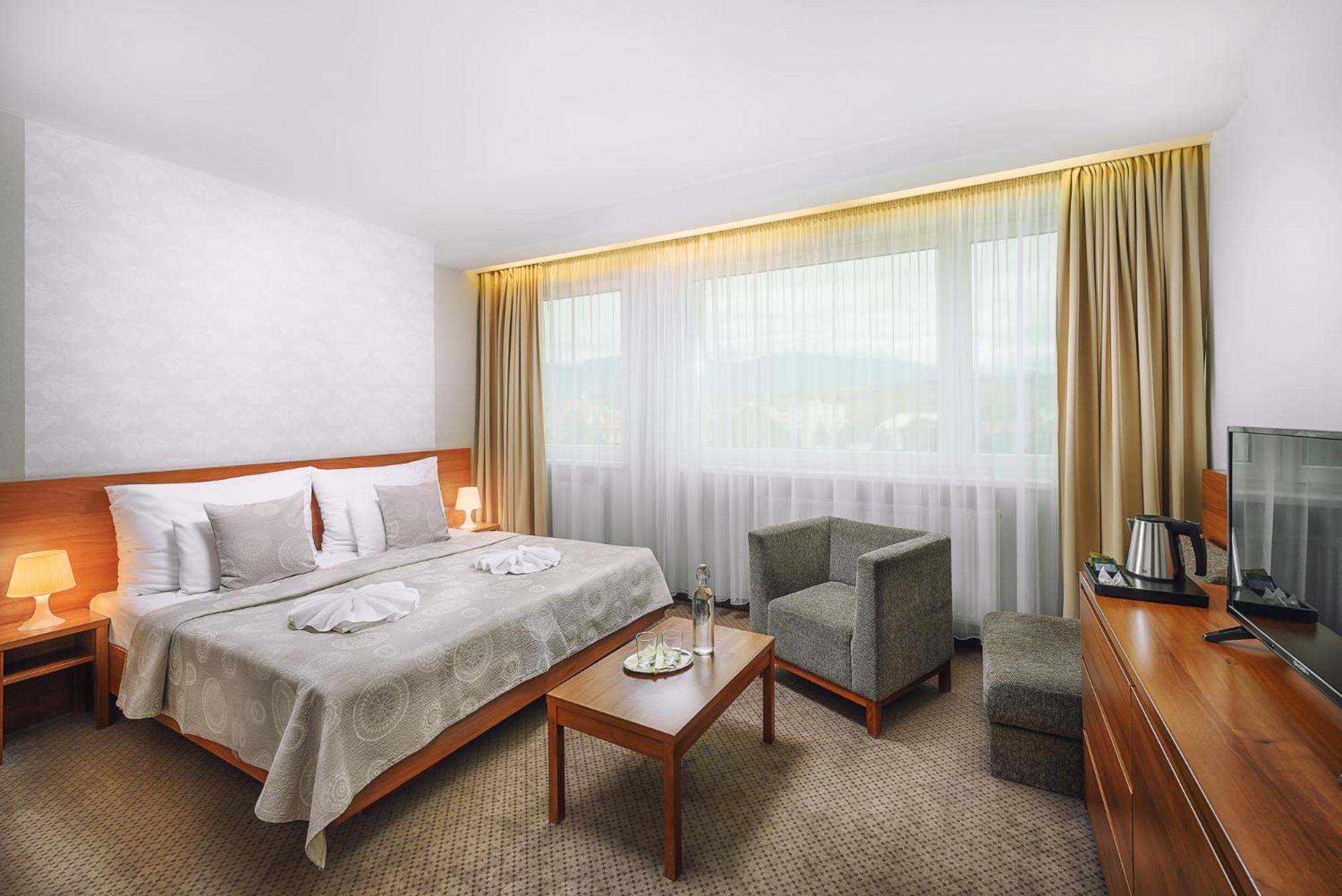 Hotel Janosik Liptovský Mikuláš Eksteriør billede