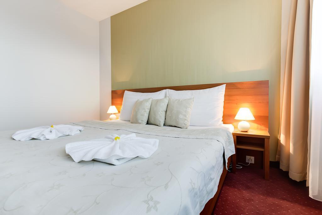 Hotel Janosik Liptovský Mikuláš Eksteriør billede