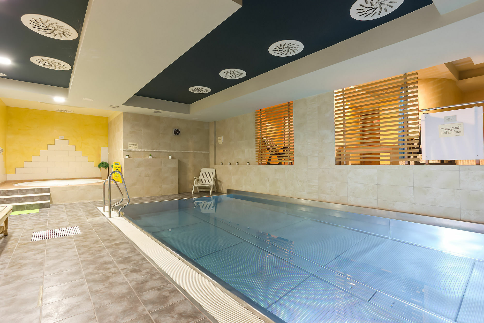 Hotel Janosik Liptovský Mikuláš Eksteriør billede